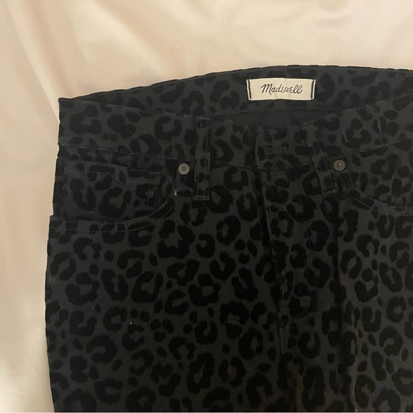 Madewell 9” Mid-Rise Skinny Jeans: Flocked Leopard Edition - Picture 2 of 4